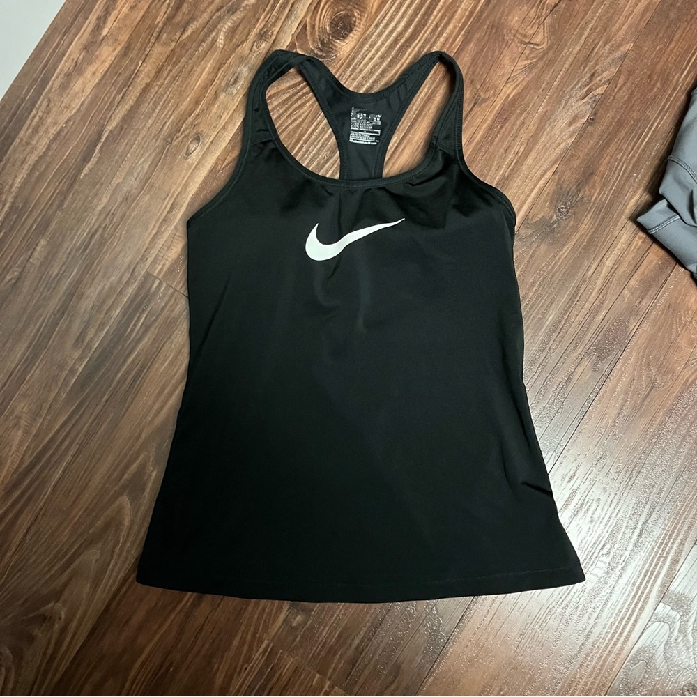 Nike Dri-Fit Bra Too